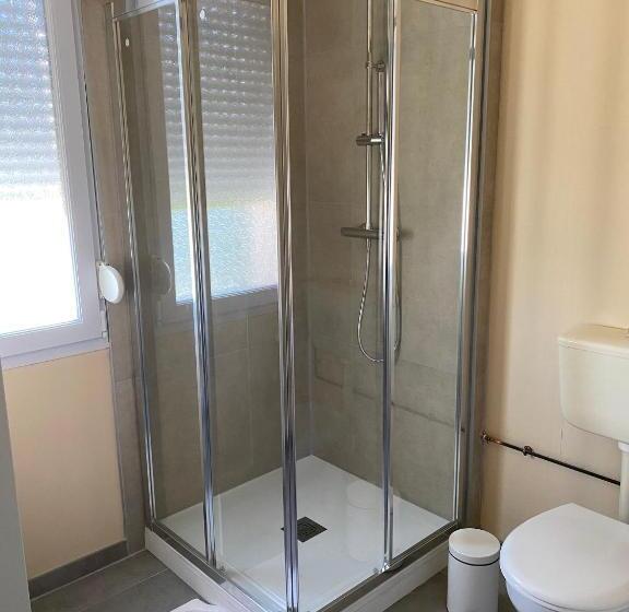 اتاق استاندارد با بالکن, Chambre D Hotes Champagne Laval Louis