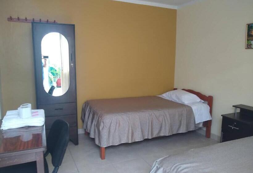 חדר סטנדרט, Hospedaje Golden Inn