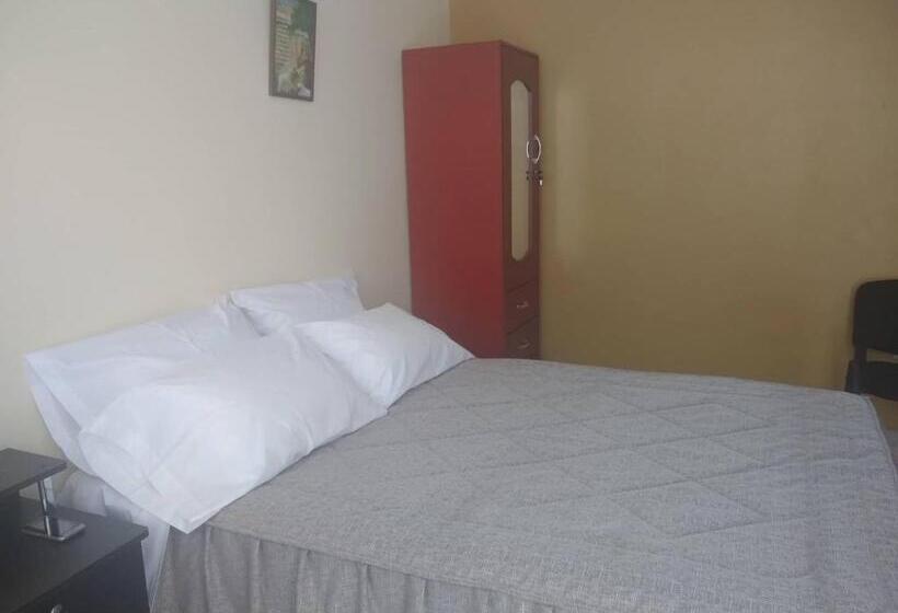 חדר סטנדרט, Hospedaje Golden Inn