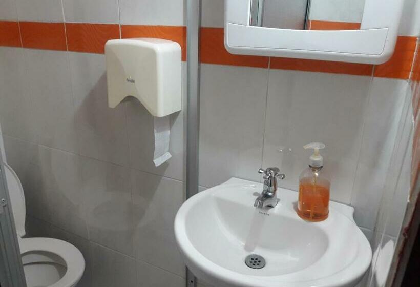اتاق استاندارد, Vivienda Turistica Yerbabuena