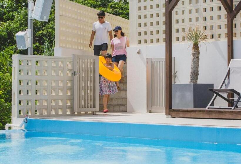 سوییت, Hideout Okinawa Uruma