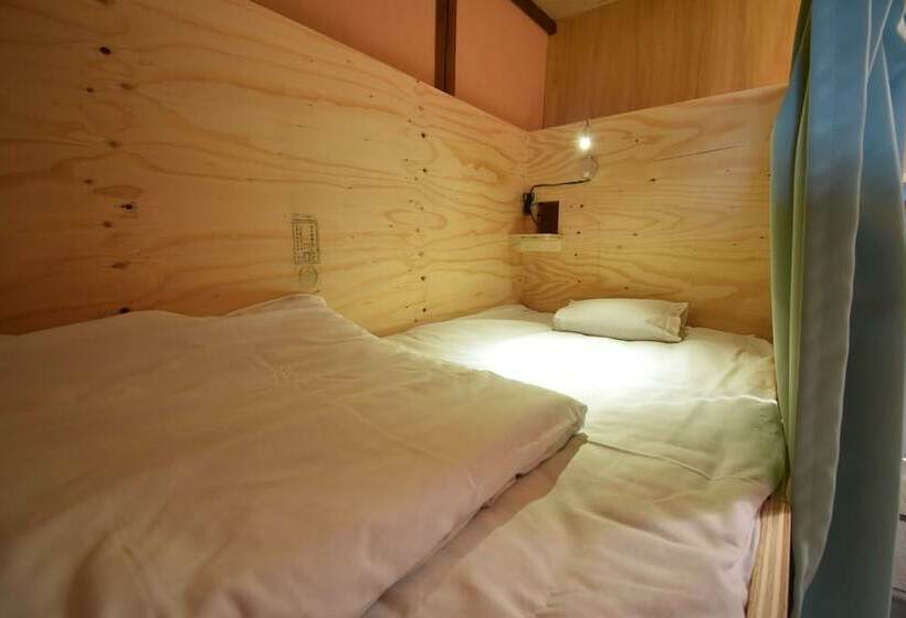 اتاق استاندارد چهار تخته, Bed&bicycle