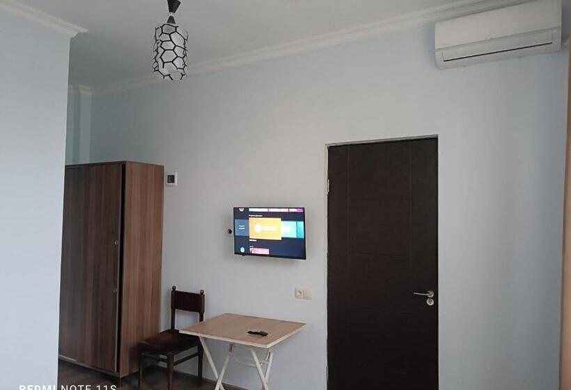 اتاق استاندارد, Guest House Irakli