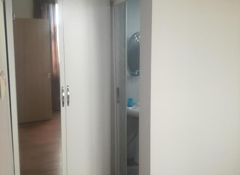 اتاق لوکس, Guest House Irakli