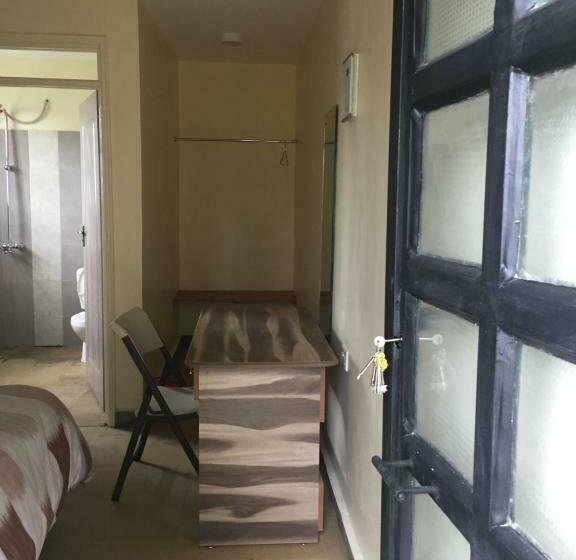اتاق استاندارد, Bubbles Hotel Thika