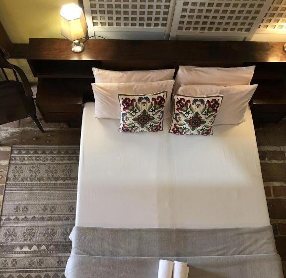 اتاق لوکس سه تخته, Casa San Pablo B & B