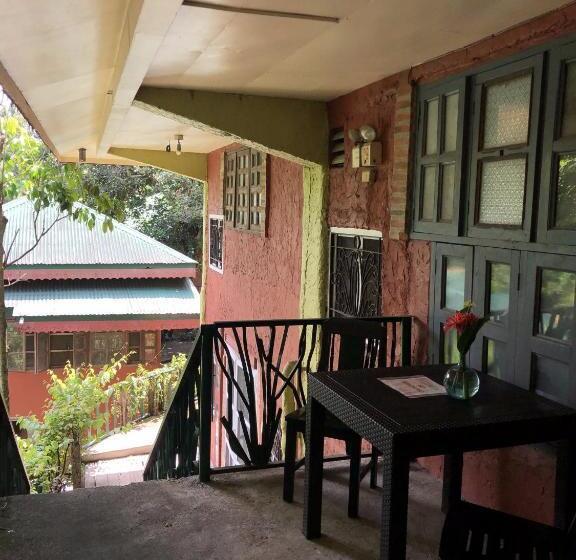 سوییت خانوادگی, Casa San Pablo B & B