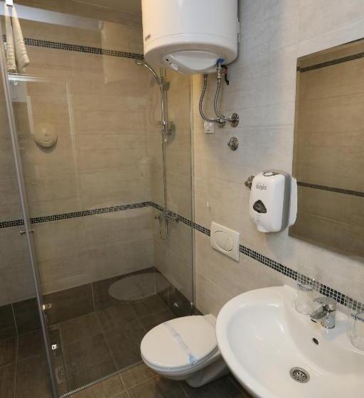 اتاق استاندارد, Konačište Grad B&b