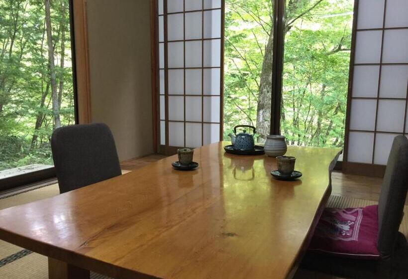 سوییت سوپریور, Takimi Onsen Inn That Only Accepts One Group Per Day