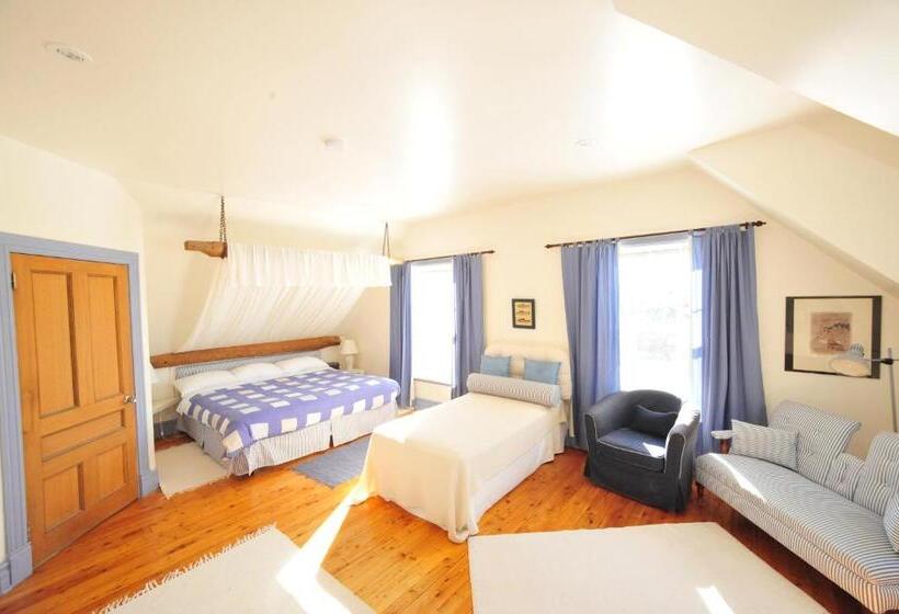 سوئیت با تخت بزرگ, Little Shemogue Inn