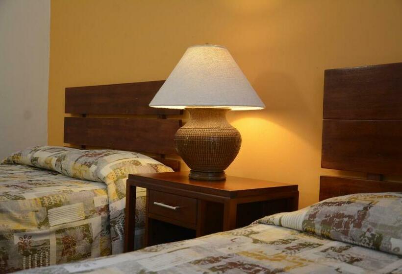 اتاق استاندارد با 2 تخت دوبل, Lourdes Hotel Campestre