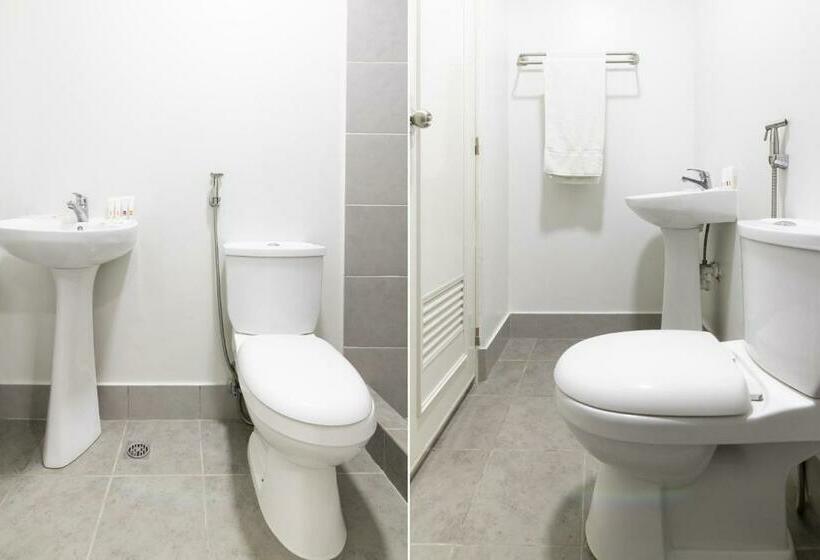 اتاق لوکس, Oyo 152 Sangco Condotel