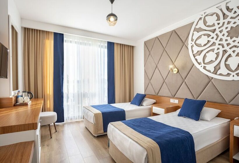 اتاق لوکس, The Sansa Hotel & Spa