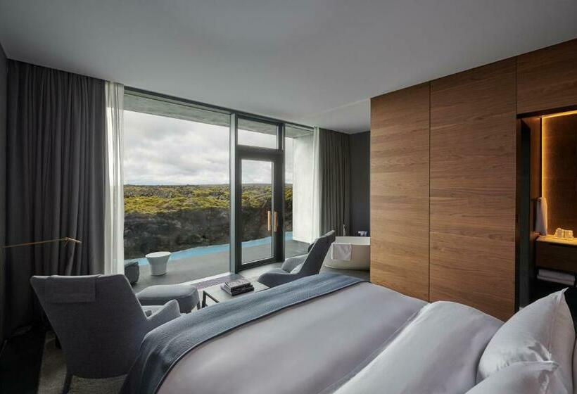 سوئیت جونیور با چشم‌انداز, The Retreat At Blue Lagoon Iceland