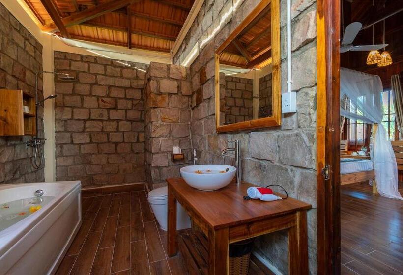 بانگلوی لوکس, Island Lodge Phu Quoc