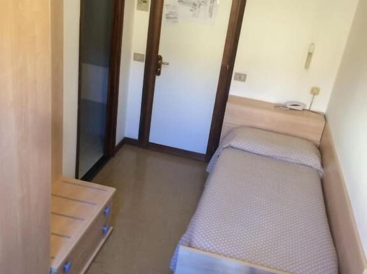اتاق استاندارد یک نفره, Casa Per Ferie Al Centro