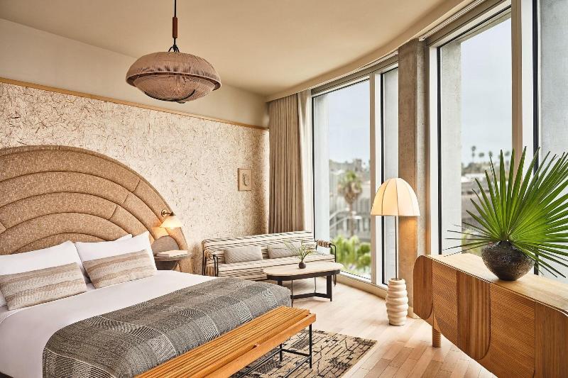 Deluxe Suite King Bed, Santa Monica Proper Hotel, A Member Of Design Hotels