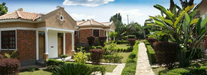 اتاق لوکس, Wagga Resort