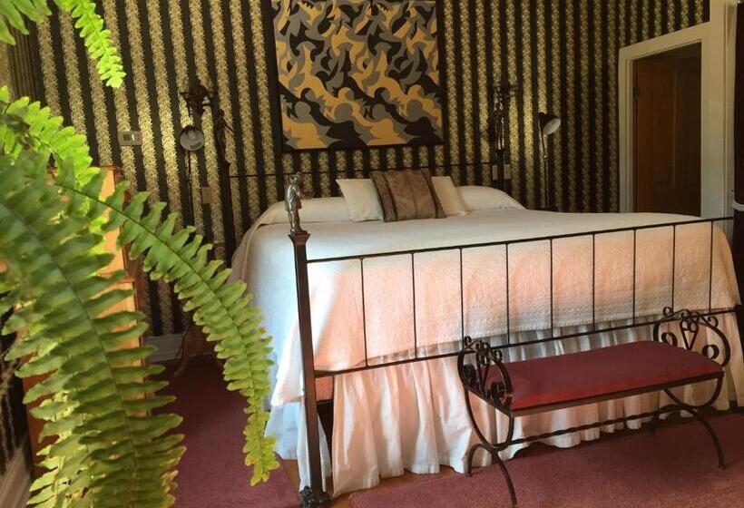 带大床的套房, Abe's Spring Street Guest House