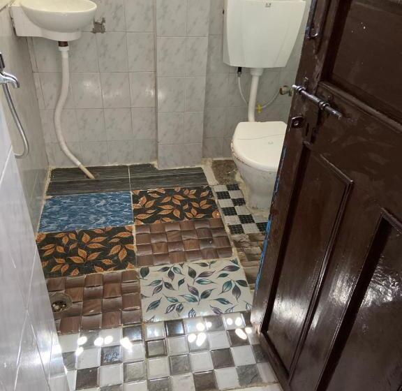 اتاق اکونومی, Mirvana Guest House & Camel Safari