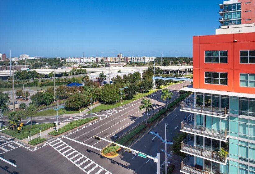 سوئیت با تخت بزرگ, Home2 Suites By Hilton Tampa Downtown Channel District