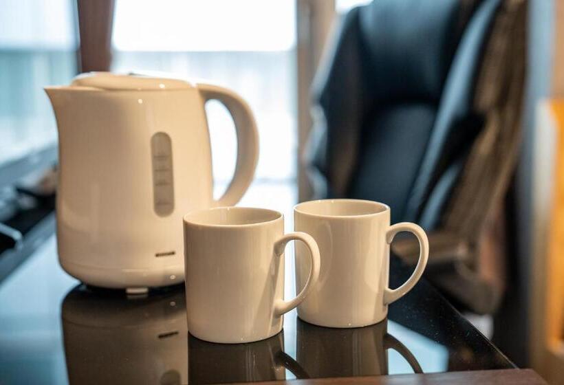 سوییت لوکس, Residence Hotel Stripe Sapporo