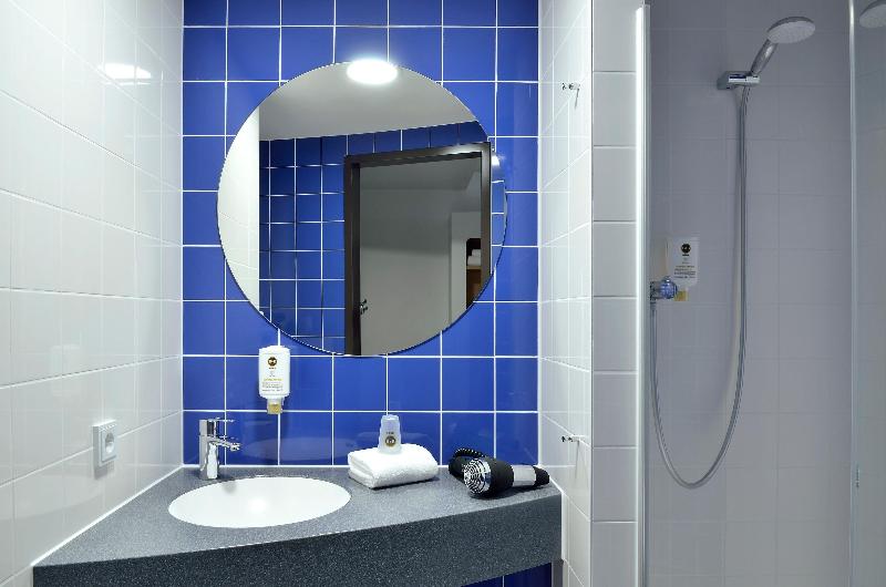 اتاق استاندارد, B&b Hotel Köln Troisdorf