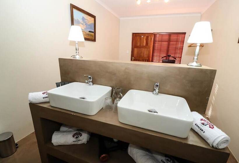 اتاق استاندارد, Cinzaco Dullstroom