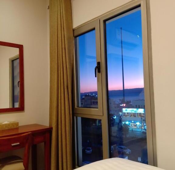 اتاق لوکس, Seven7days