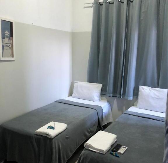اتاق اکونومی, ágape