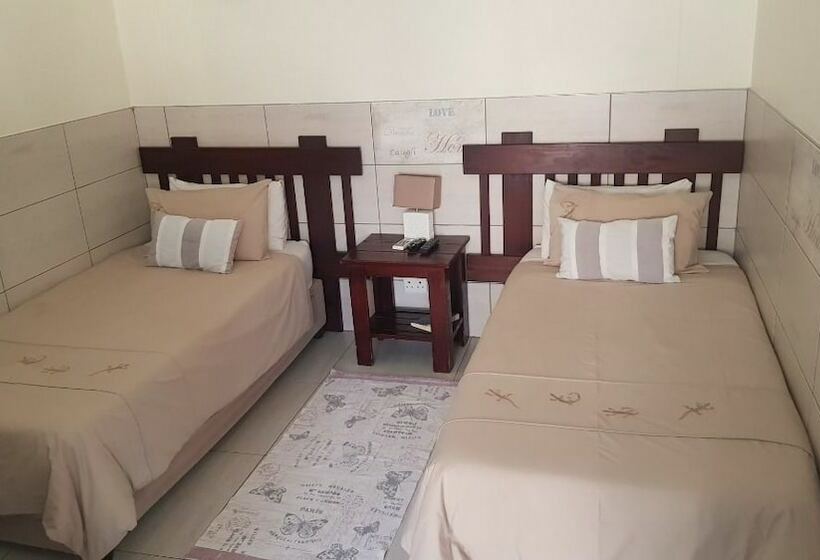 اتاق استاندارد, Esperanca Guesthouse