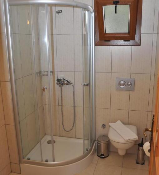 اتاق استاندارد چهار تخته, Water Garden Apart Otel