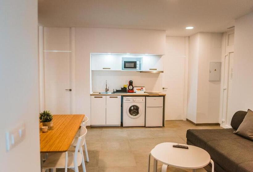침실 1개 아파트, Apartamentos Zhr