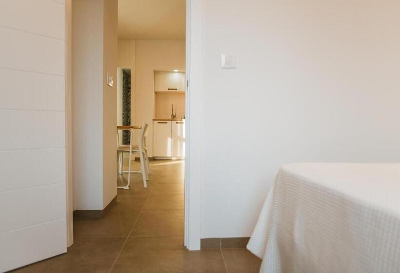 침실 1개 아파트, Apartamentos Zhr