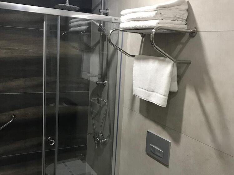 标准单人间, Nehi̇r Hotel Keşan