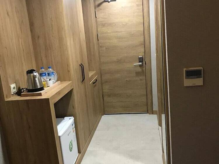 带园景的单人房, Nehi̇r Hotel Keşan