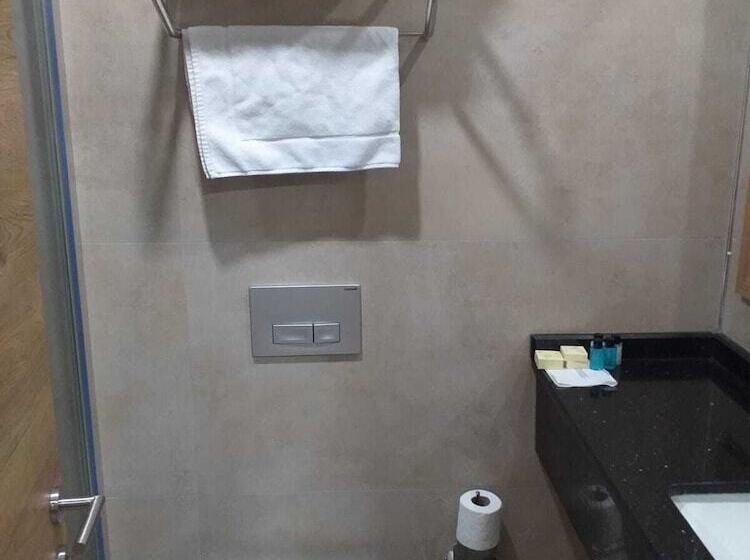 标准房带园景, Nehi̇r Hotel Keşan