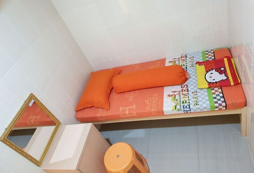 اتاق استاندارد یک نفره, Hong Jaya Homestay   Hostel