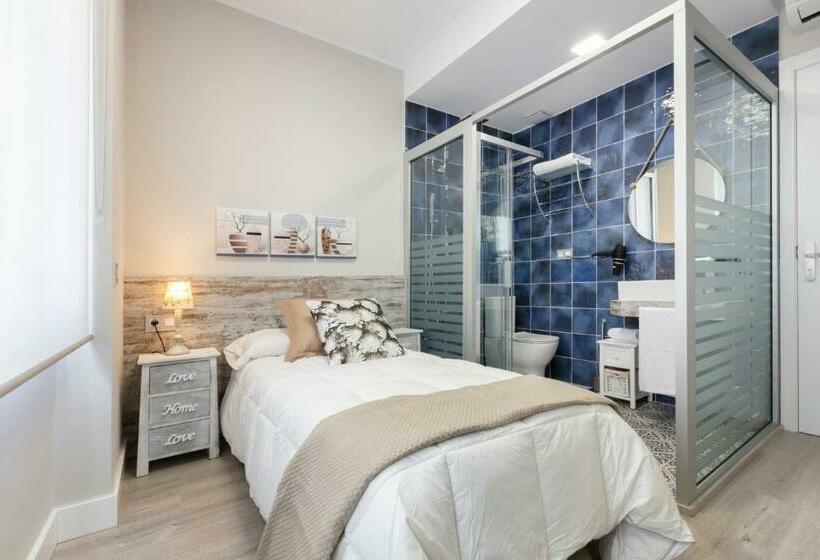 اتاق استاندارد یک نفره, Urban Sabadell