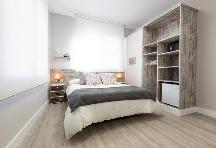 اتاق استاندارد, Urban Sabadell