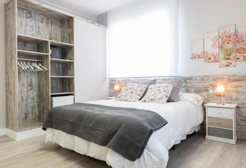 Suite with Terrace, Urban Sabadell