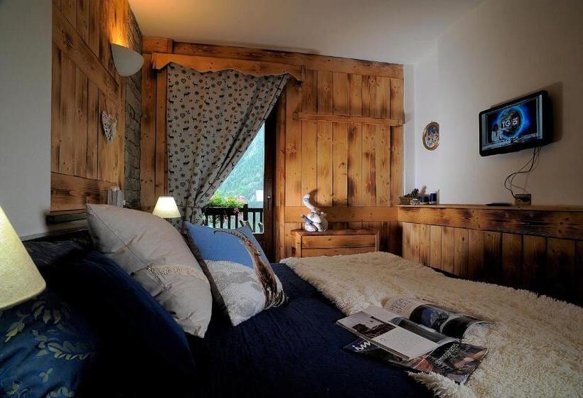 سوییت جونیور, Aparthotel Foyer D Antan Suite Con Caminetto Hammam O Vasca Idromassaggio