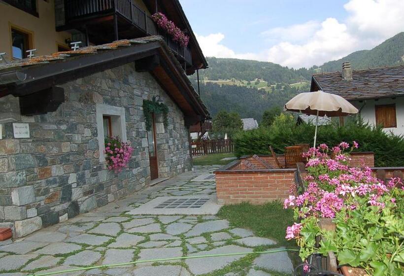 سوییت, Aparthotel Foyer D Antan Suite Con Caminetto Hammam O Vasca Idromassaggio
