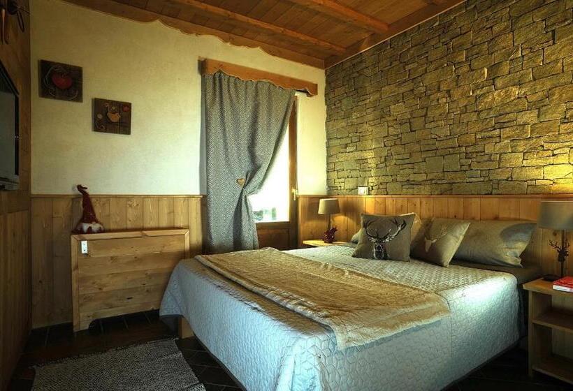 سوئیت با تخت بزرگ, Aparthotel Foyer D Antan Suite Con Caminetto Hammam O Vasca Idromassaggio