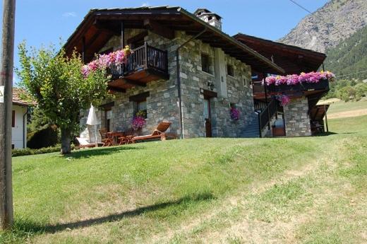 سوییت لوکس, Aparthotel Foyer D Antan Suite Con Caminetto Hammam O Vasca Idromassaggio