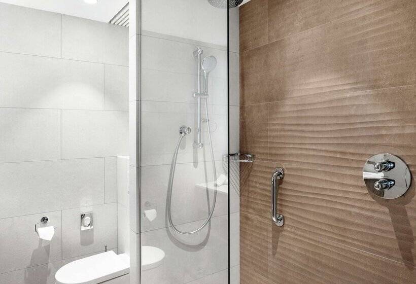 اتاق استاندارد, Hilton Garden Inn Vilnius City Centre
