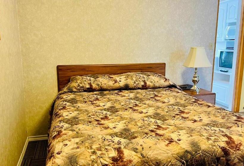 اتاق خانوادگی, Anne Shirley Motel & Cottages