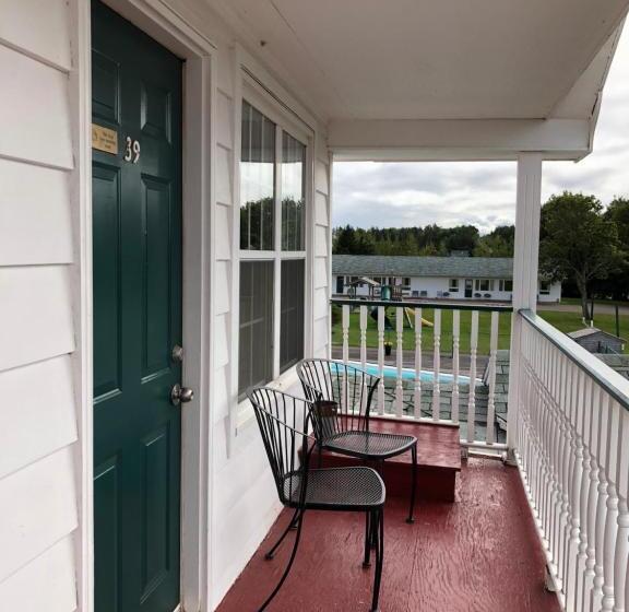 اتاق استاندارد, Anne Shirley Motel & Cottages