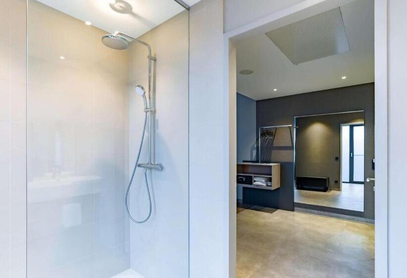 سوییت جونیور, Elaya Hotel Kevelaer