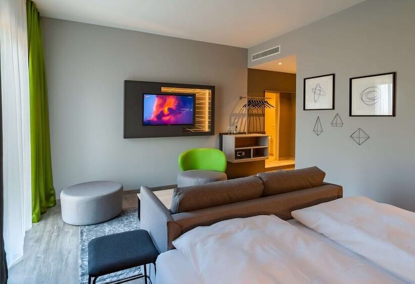 سوییت جونیور, Elaya Hotel Kevelaer